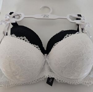 Rene Rofe/ 2 Piece Extreme Push-up Bra Set